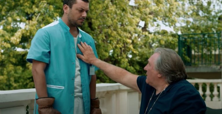 Maison de Retraite : Quelle date de sortie Netflix ? Streaming ? | Ayther