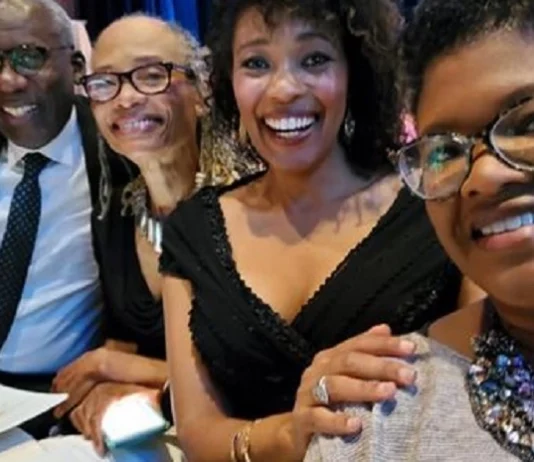temby locke parents aujourdhui
