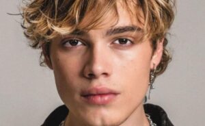 Simone Baldasseroni : 4 Choses à Savoir sur l’acteur ! Couple etc. Ayther