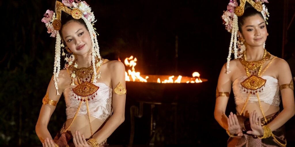 lisa the white lotus salaire