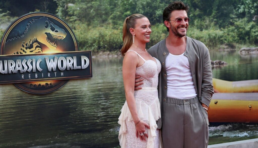 jurassic world renaissance salaire