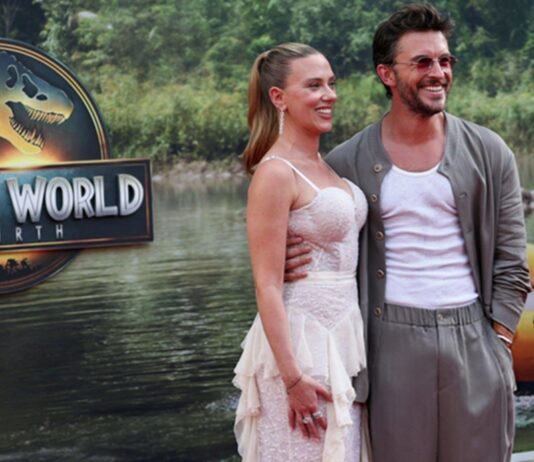 jurassic world renaissance salaire