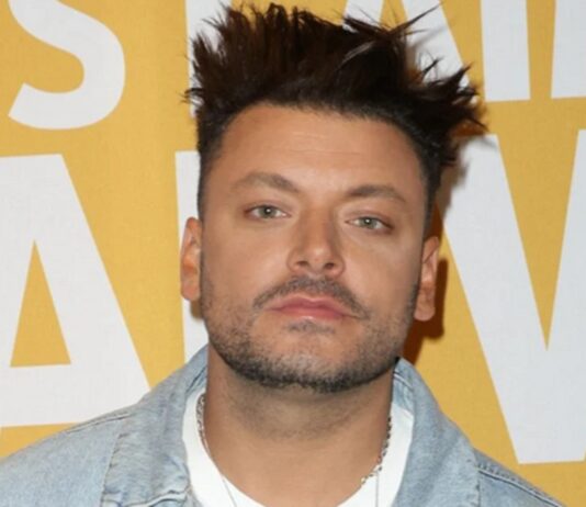 kev adams couple