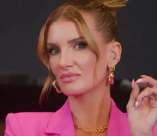 nicole young aujourdhui