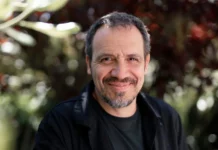 Alexandre Astier : 5 Choses à Savoir sur l’acteur ! alexandre astier choses a savoir