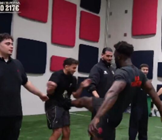 Stream For Humanity 2 : Le coup de pied qu’a recu Inoxtag fait polémique ! inoxtag coup de pied stream for humanity