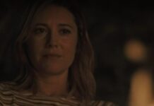 la main sur le berceau fin