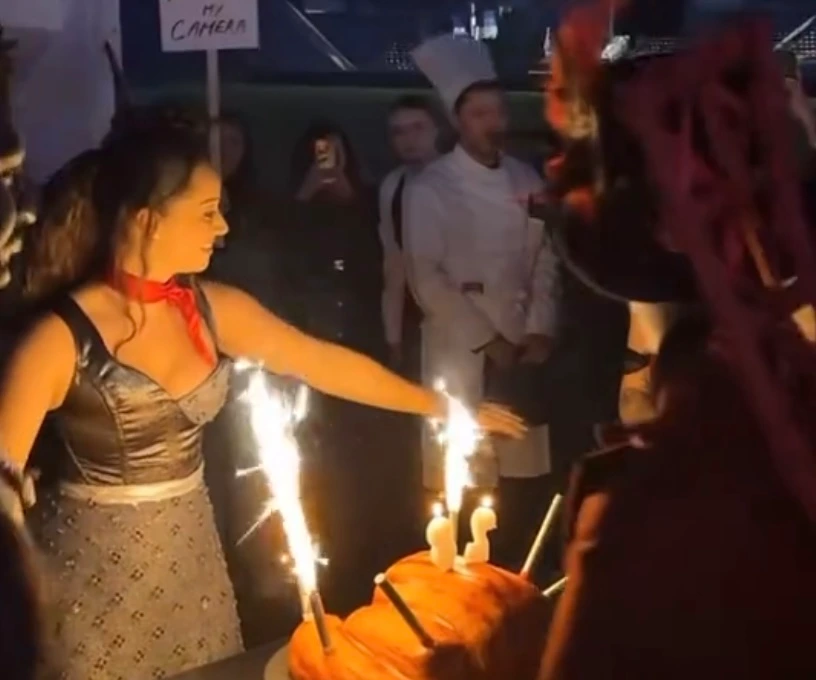 lena situations anniversaire parc des princes polemiques