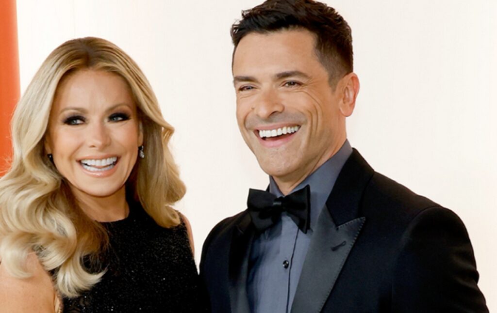 mark consuelos aujourdhui