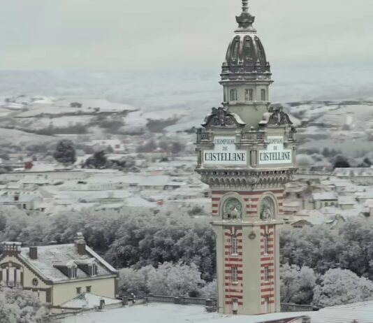 ou a ete filme champagne problems