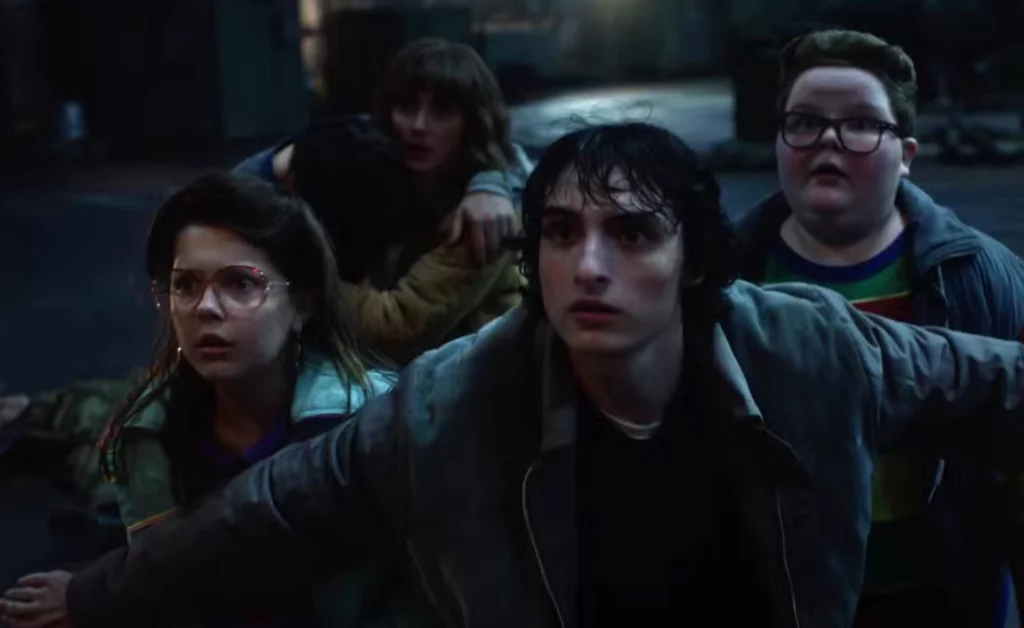 stranger things saison 5 nouveaux personnages acteurs