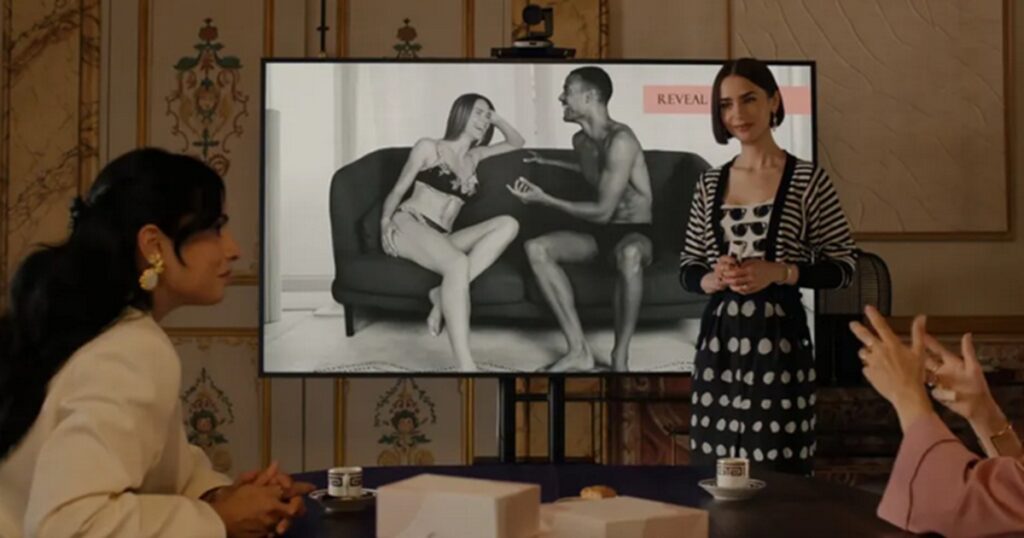 emily in paris intimissimi