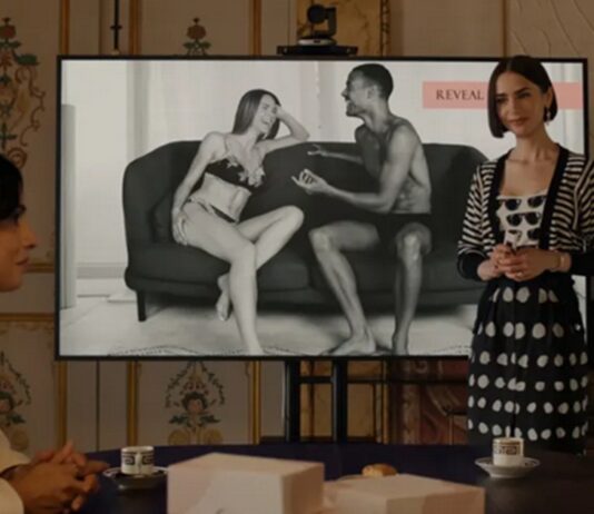 emily in paris intimissimi