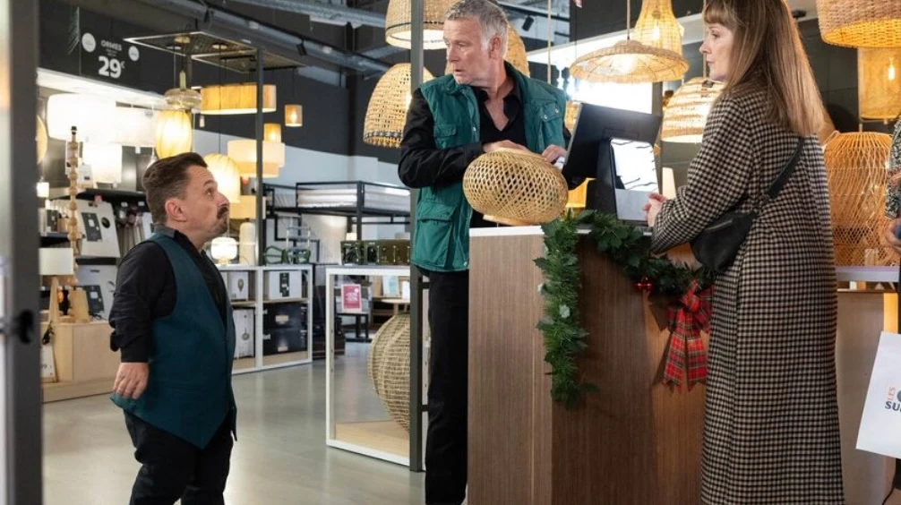 panique au grand magasin suite