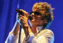 Joe Keery a le single Numéro 1 sur Spotify dans le Monde depuis 5 jours ! joe keery spotify end of beginning