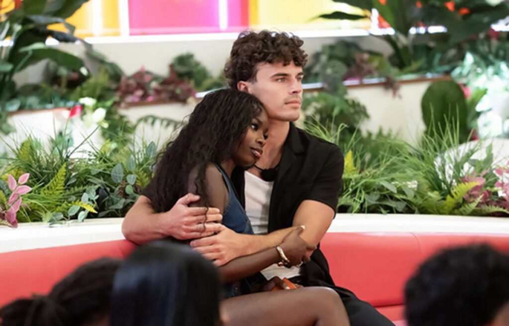 olandria carthen nic vansteenberghe aujourdhui