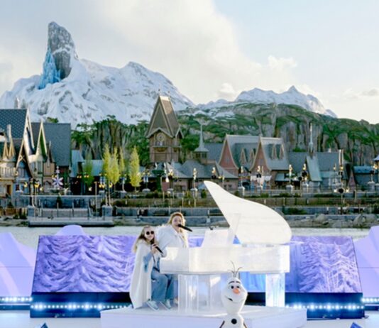 disneyland paris attraction la reine des neiges polemique