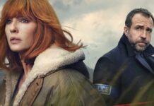 under salt marsh ou regarder