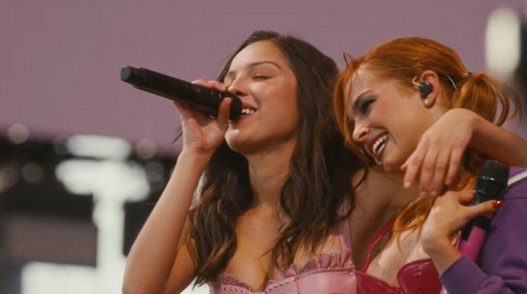 addison rae olivia rodrigo coachella