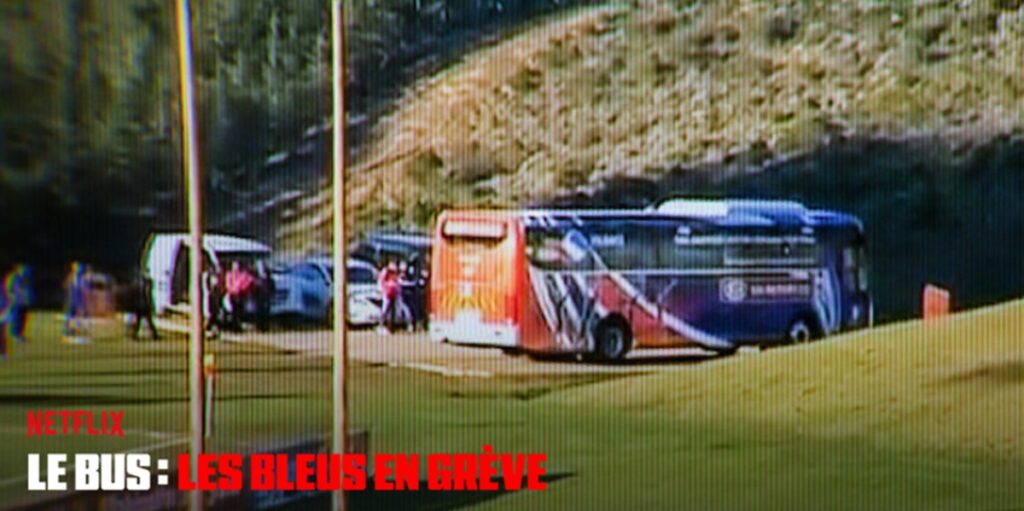 le bus les bleus en greve points importants