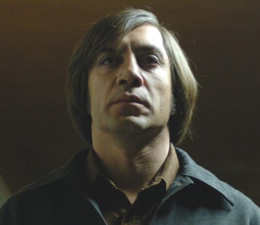 no country for old men Anton Chigurh tue Carla Jean Moss