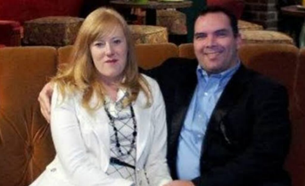 kristine michael barnett aujourdhui