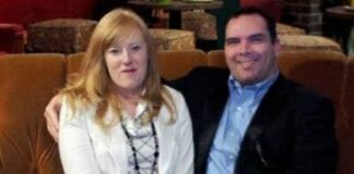 kristine michael barnett aujourdhui