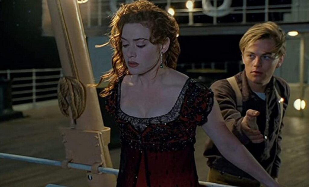 rose est elle morte a la fin de titanic