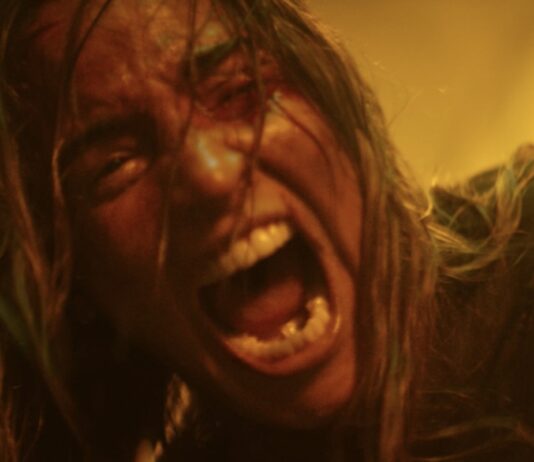 Quelle date de sortie pour la suite de Evil Dead Burn ? evil dead burn suite
