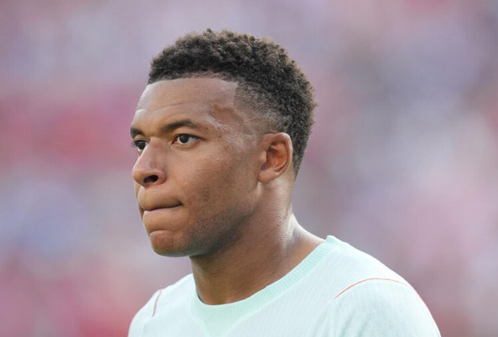 mbappe choses a savoir