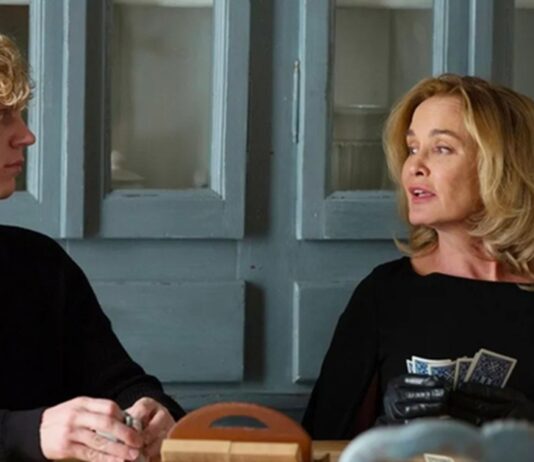quelles saisons voir avant american horror story 13