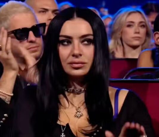 taylor swift charli xcx vmas