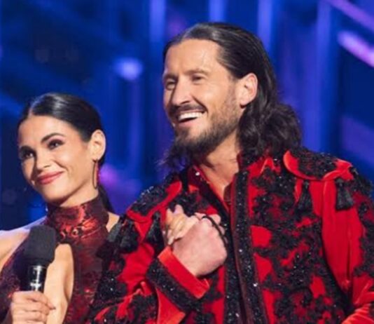 Val Chmerkovskiy dancing with the stars