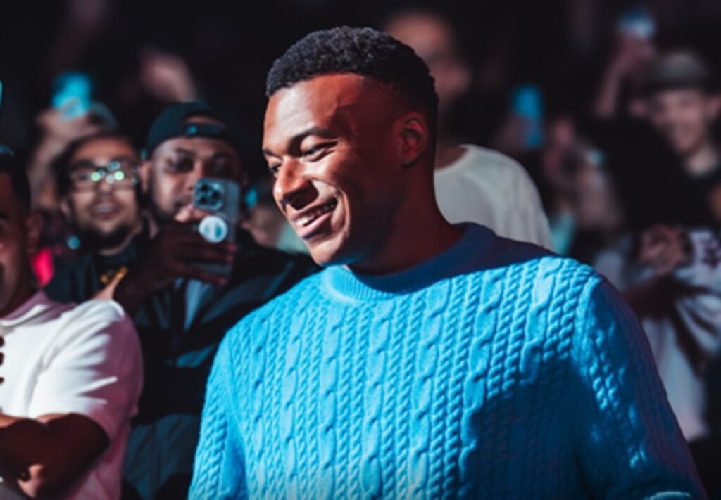 djadel show mbappe roast