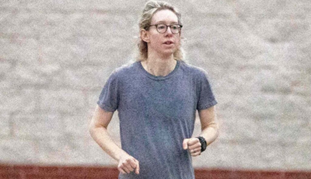 quand elizabeth holmes sortira de prison